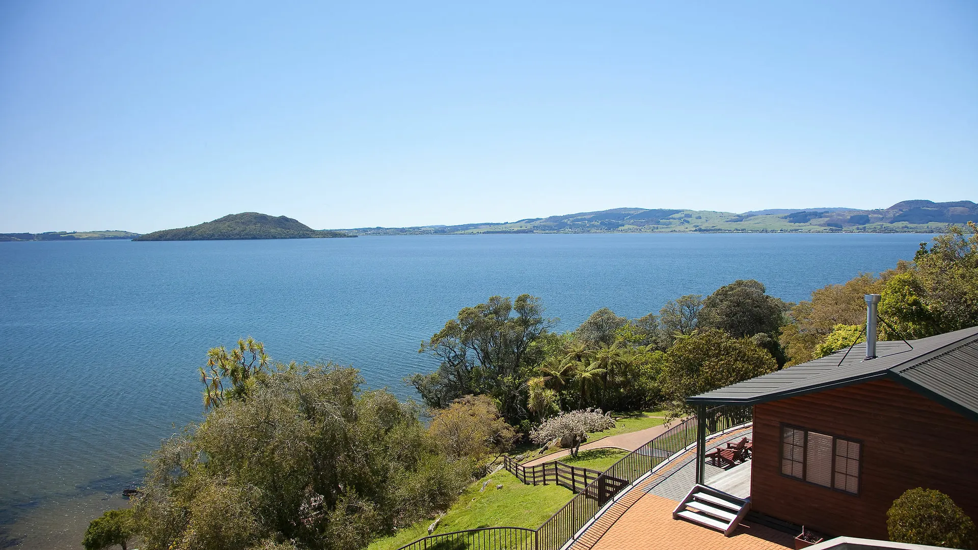 Resort On The Point - Lake Rotorua